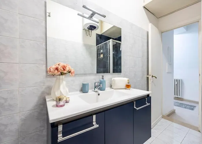 Frida 5 Min From Metro Station Apartment