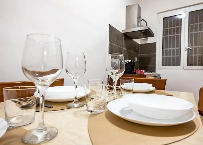 Apartment Frida 5 Min From Metro Station