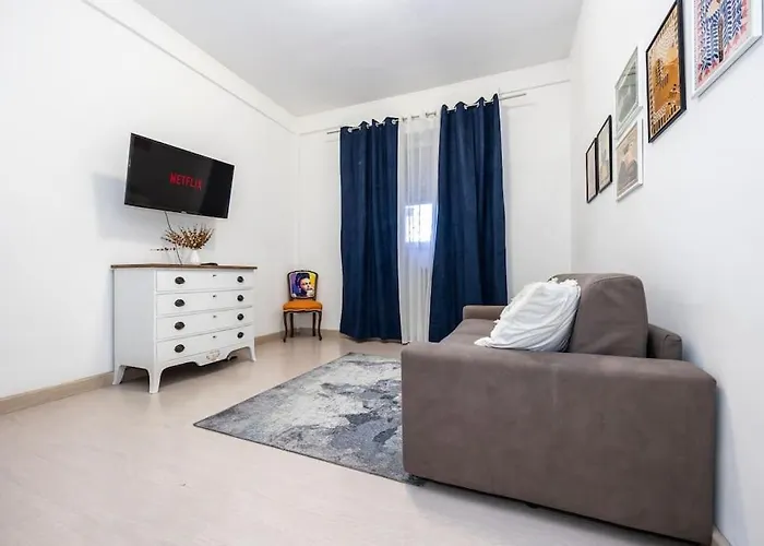 Apartment Frida 5 Min From Metro Station Rome